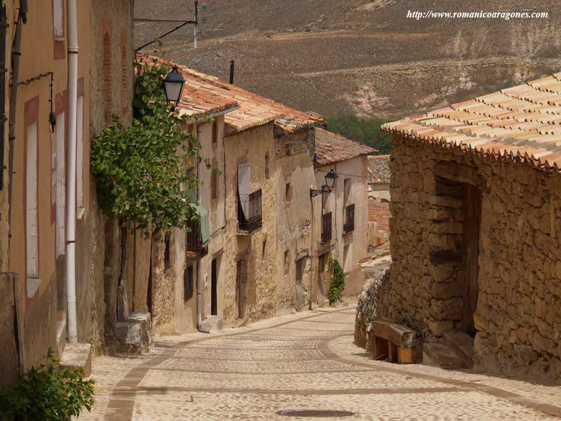 CALLE DE ACCESO A SAN PEDRO